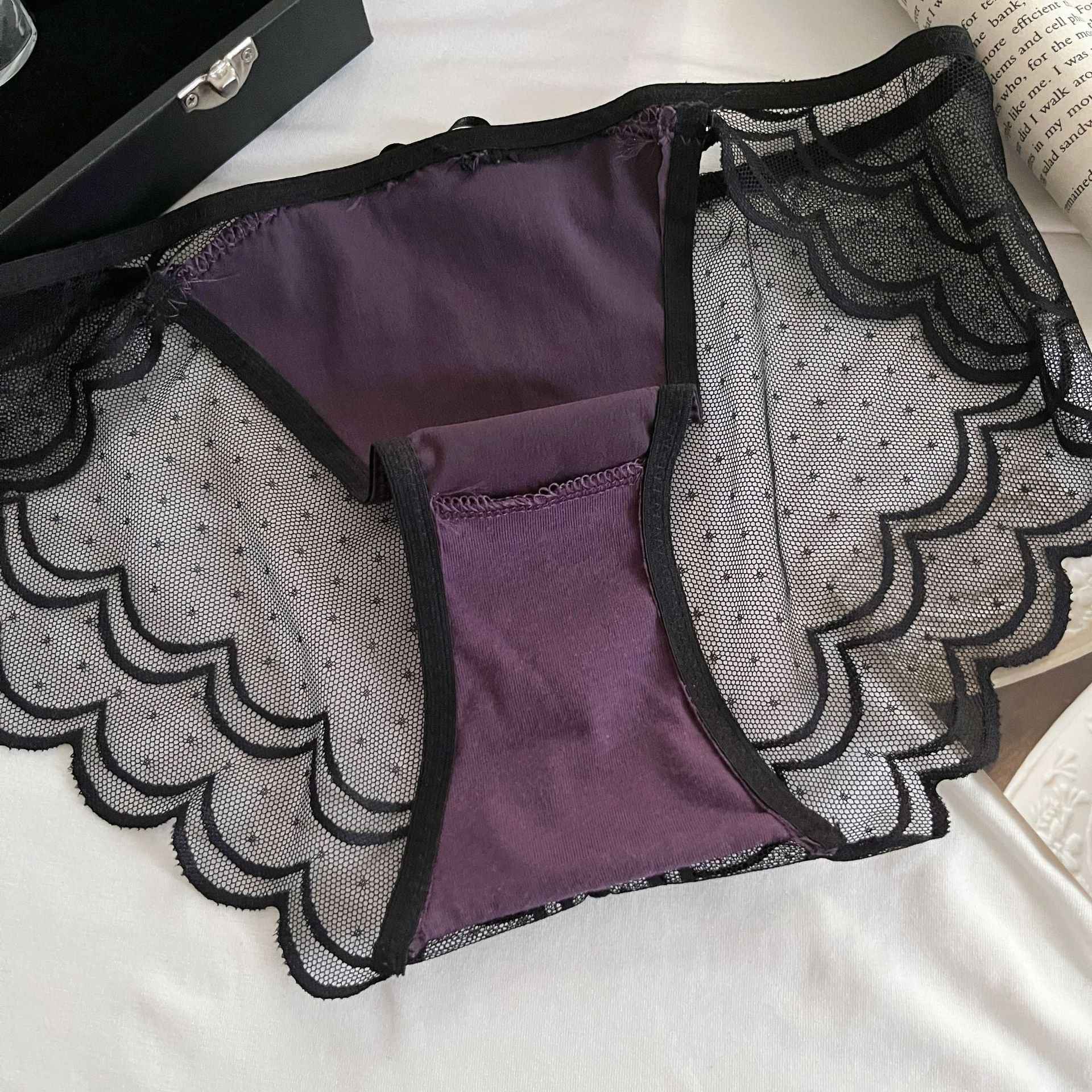 ZD Parisian Violet Dot