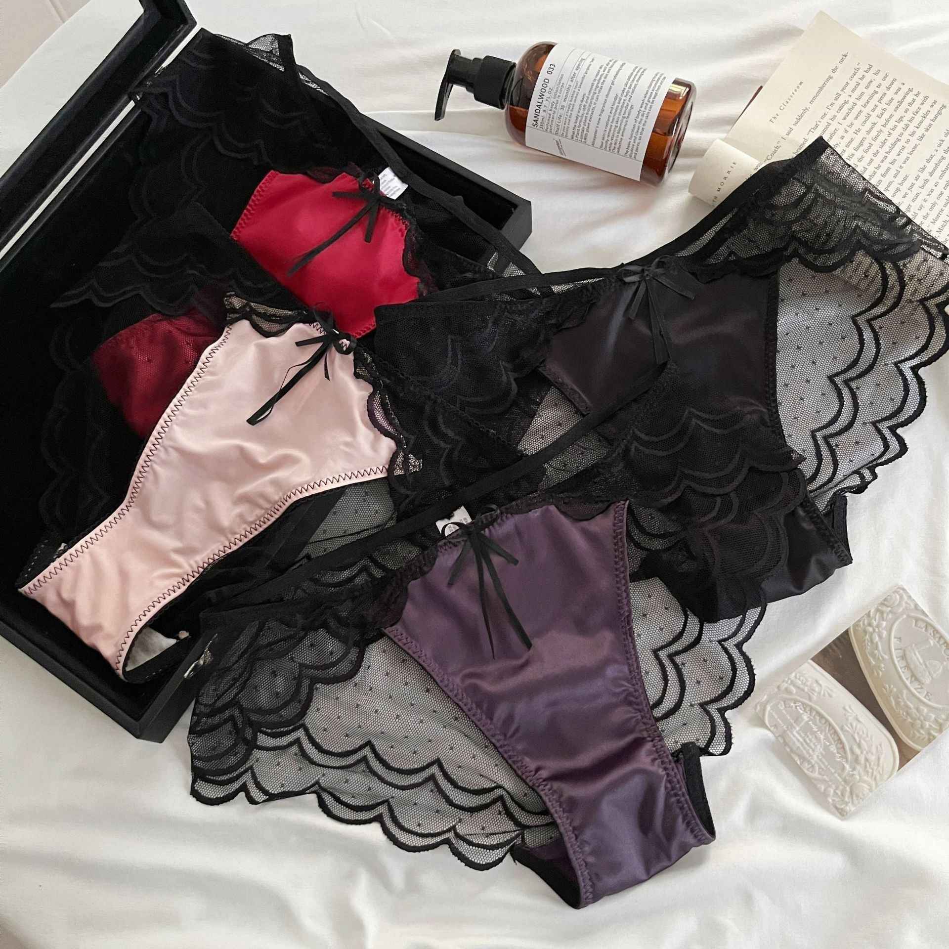 ZD Parisian Violet Dot