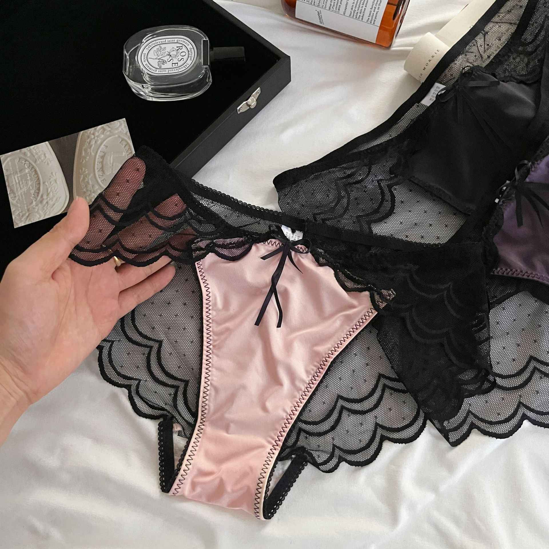ZD Parisian Violet Dot